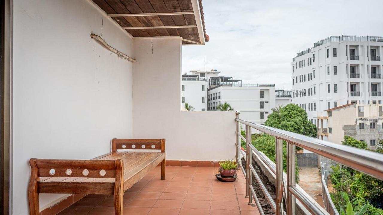 Den Hotel Totonou Siem Reap Exterior foto