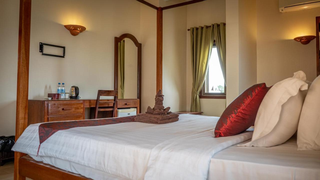 Den Hotel Totonou Siem Reap Exterior foto