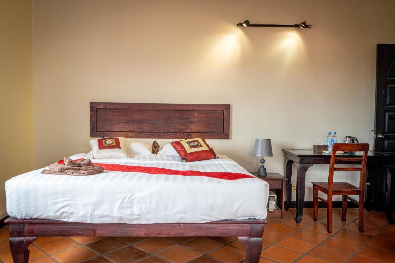 Den Hotel Totonou Siem Reap Exterior foto